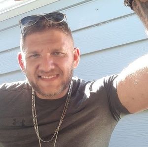 Meet your Posher, Eric